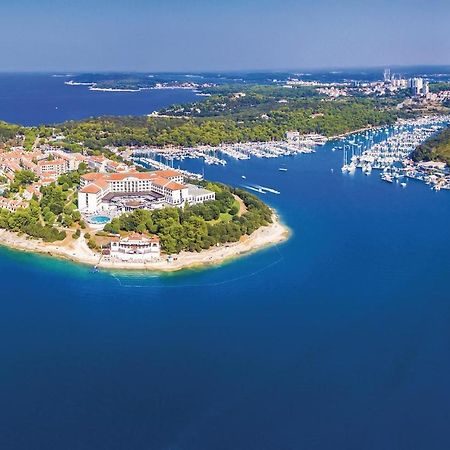 Awesome Apartment In Pula With Wifi ภายนอก รูปภาพ